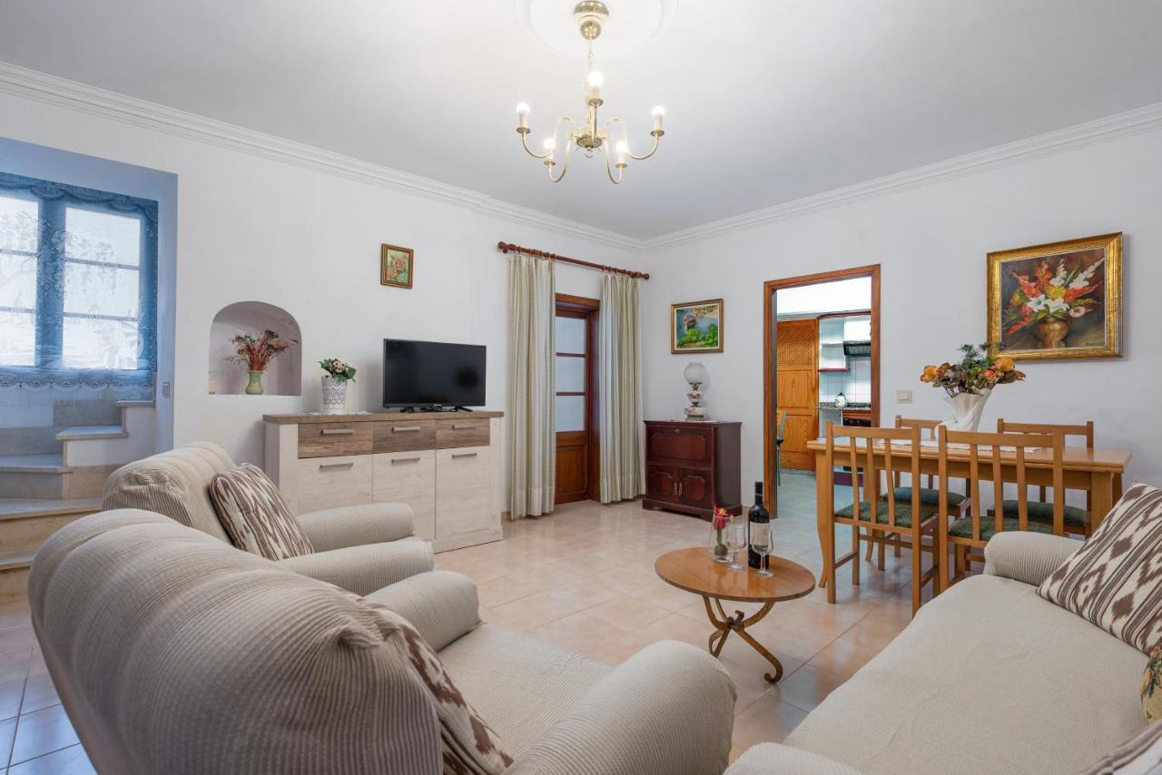 Townhouse Bregat Semesterbostad