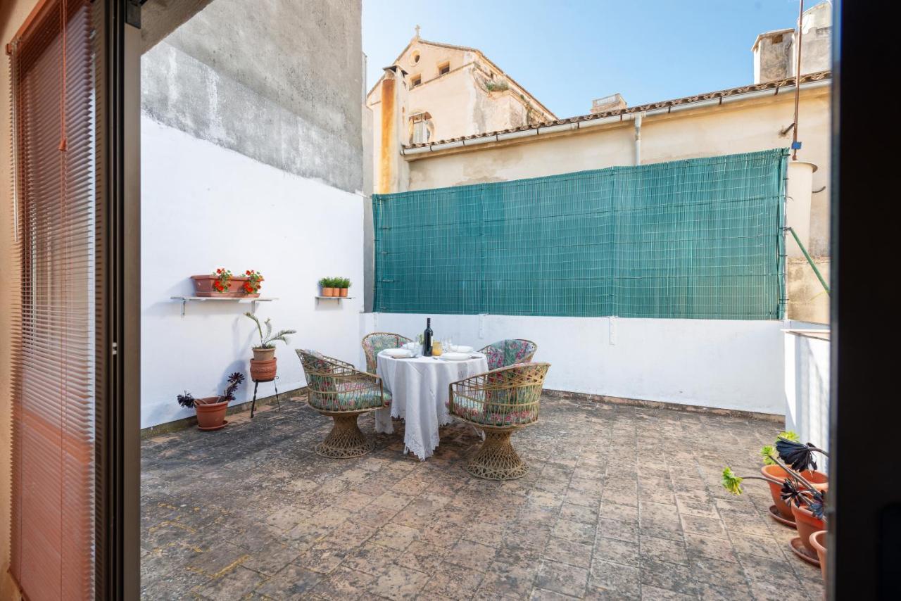 Townhouse Bregat Semesterbostad